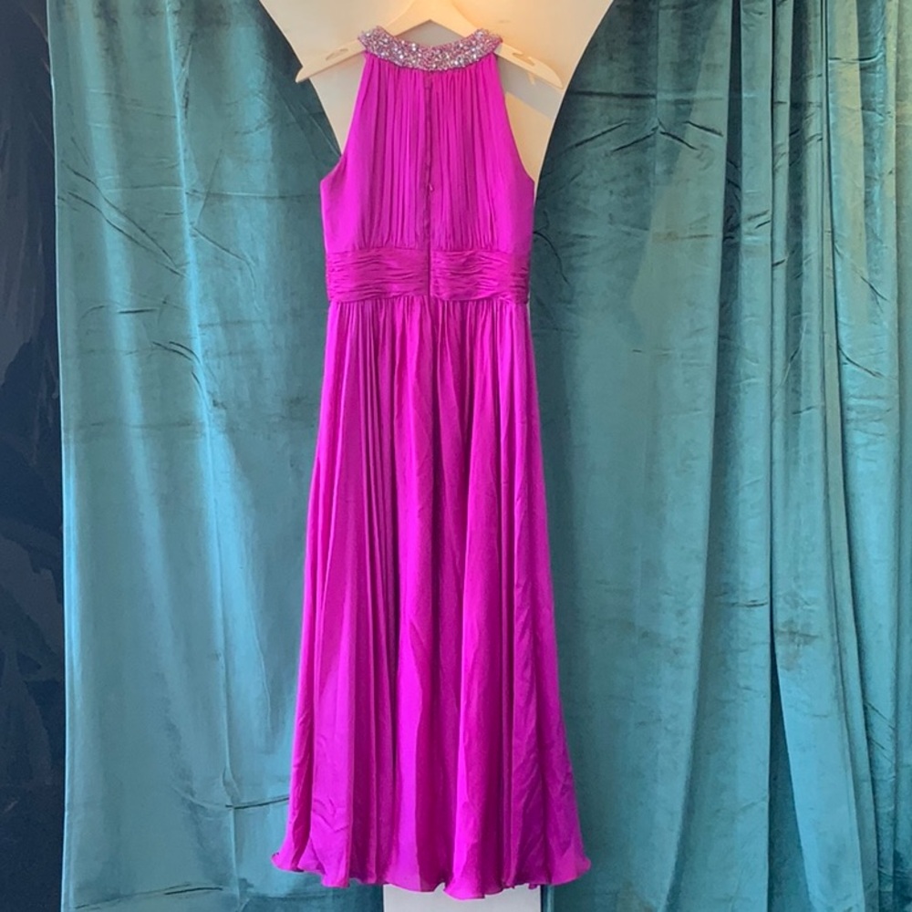 Badgeley Mischka Fuchsia Chiffon Gown - Picture 2 of 4